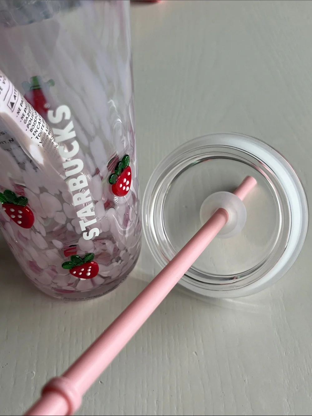NWT 🍓Starbucks Strawberry Cold Cup Tumbler with Straw 16oz